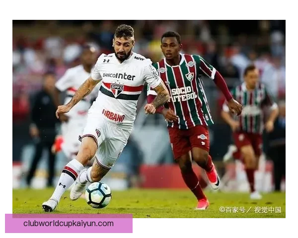 黄喜灿表现稳健，持续提升在球队中的作用值得关注。